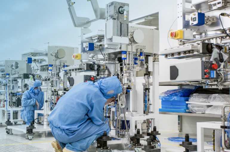  全球半导体设备市场迎来突破机遇；前道后道技术协同推进；产业链竞争力显著增强。 IT技术