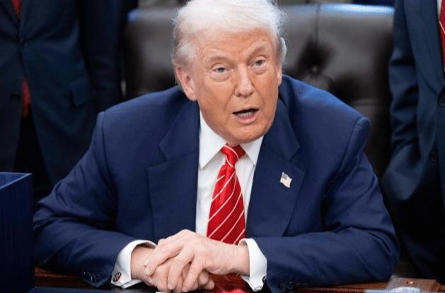  霍尔木兹海峡冲突升级，达利欧警示控制权决定全球秩序命运 新闻