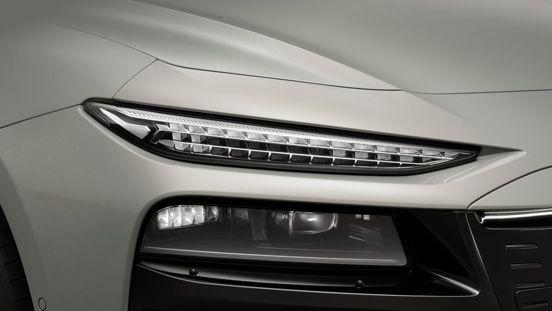  纯电豪华车真的值得换吗？深度审视奥迪A6L e-tron的市场变局 汽车科技