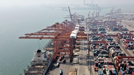  算力转型迷局：天价订单背后的资本腾挪术——从“零交付”到“无责解约”的深度复盘 股票财经