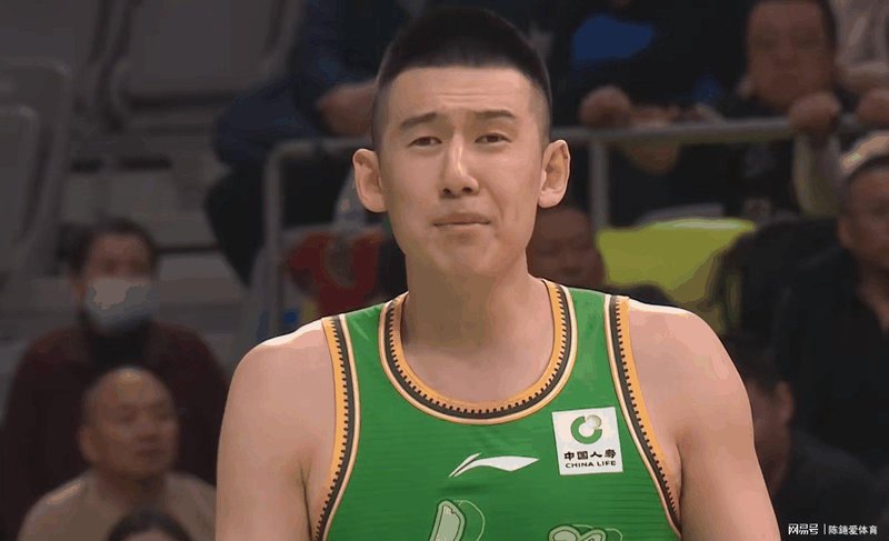  辽宁主场迎战副班长：那些关于坚持与希望的故事 体育新闻