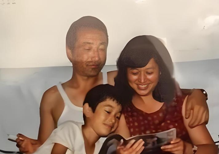  那个被全网围观道歉的父亲：当我们谈论黄晓明时，究竟在焦虑什么 情感心理