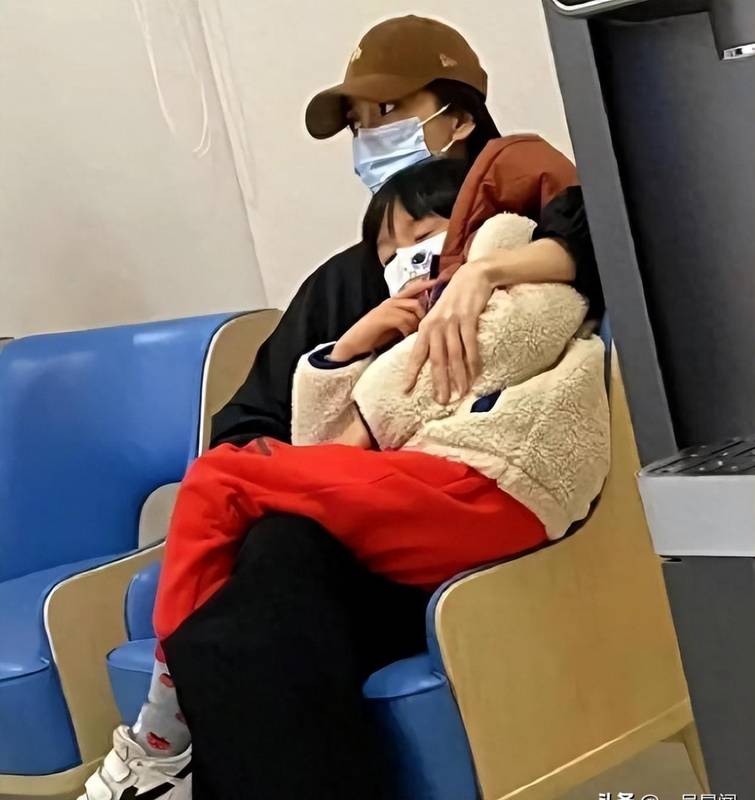  那个被全网围观道歉的父亲：当我们谈论黄晓明时，究竟在焦虑什么 情感心理
