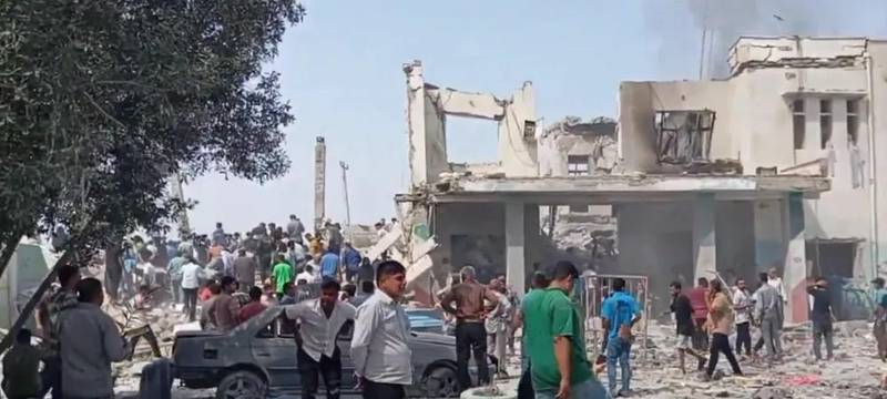  伊朗反击战略深度解析：700万人请战背后的地缘博弈与制裁困局 新闻