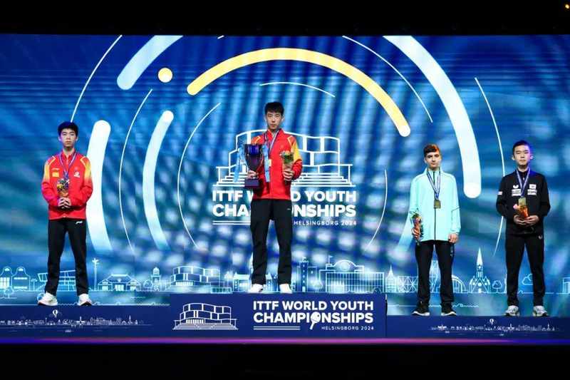  极限翻盘的技术密码：17岁左手新星李和宸的逆转方程式 体育新闻