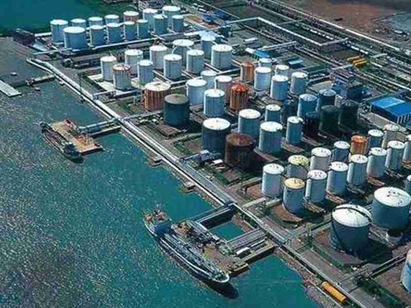  能源金融的“硬约束”：美联储降息窗口为何被霍尔木兹锁死 股票财经