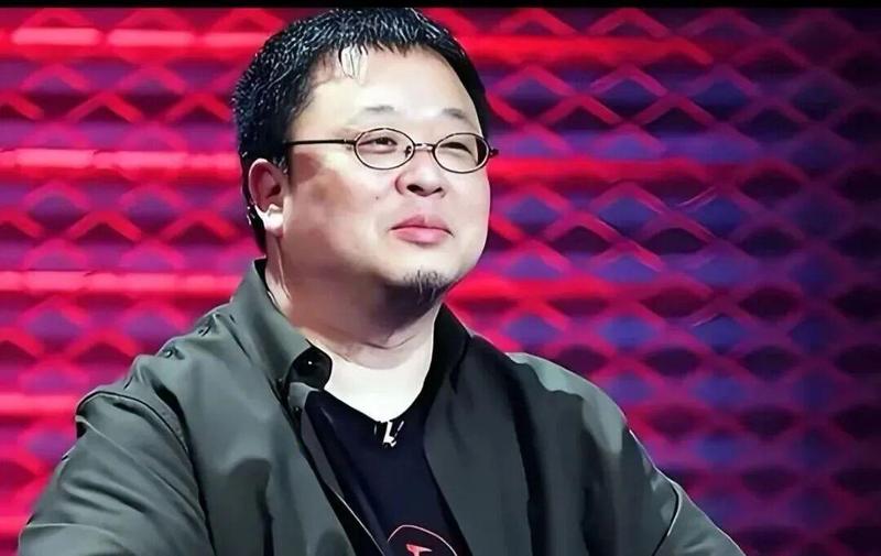  【深度拆解】技术门槛与情感共鸣：罗永浩与赵晓卉之争的本质矛盾 娱乐新闻