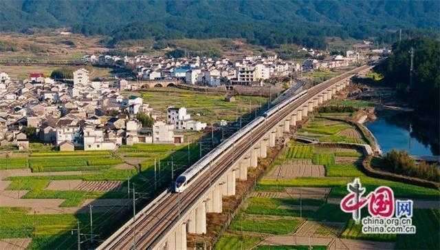 长三角铁路春游：技术铁军如何锻造平安旅途