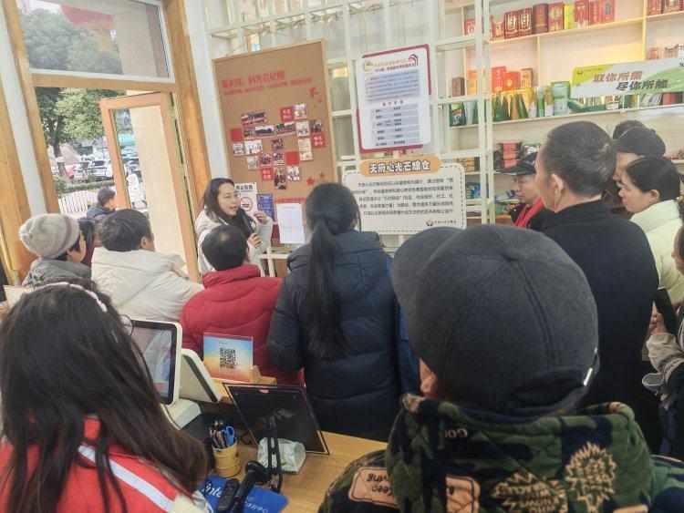  技术视角下的社区治理破局：玉成街道「爱邻议事厅」的系统解构与实践路径 新闻