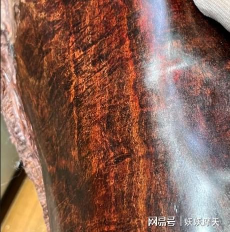 【技术深挖】小叶紫檀老料鉴别核心逻辑:生长周期×油密度双维矩阵分析法 新闻 【技术深挖】小叶紫檀老料鉴别核心逻辑:生长周期×油密度双维矩阵分析法 新闻 【技术深挖】小叶紫檀老料鉴别核心逻辑:生长周期×油密度双维矩阵分析法 新闻